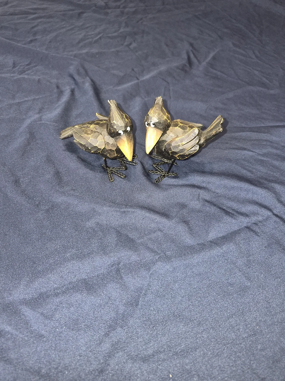 Funny Wood Crows With Metal Feet  Figurines - Set of 2